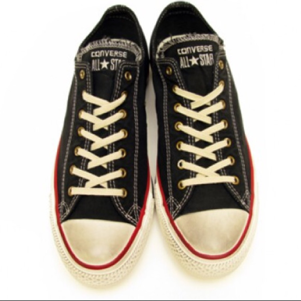 Converse black "vintage look" sz  8.5